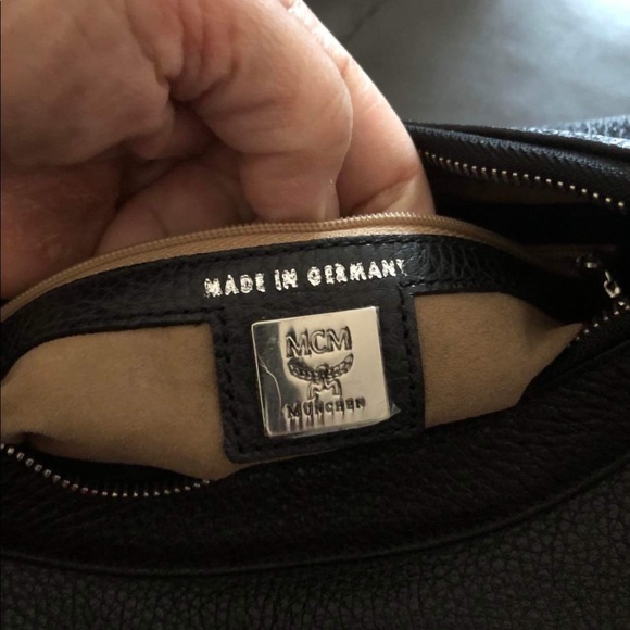 MCM hand bag - Picture 7 of 9